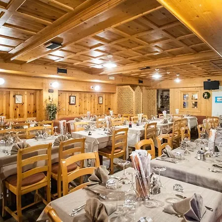 酒店 赫尔维蒂酒店