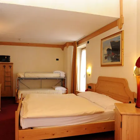 Helvetia 3*