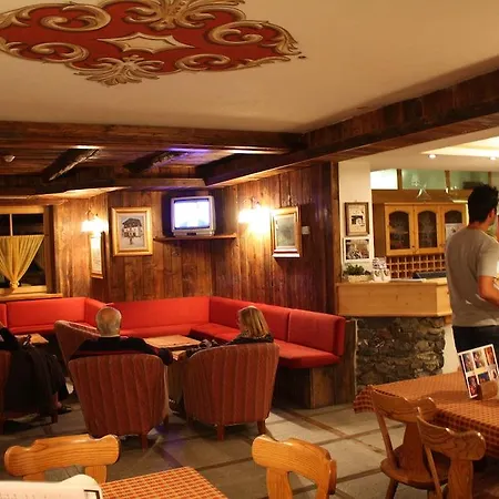 Helvetia 3*