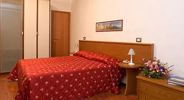 Helvetia 3*
